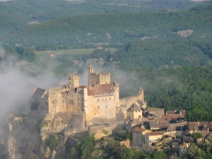 Beynac brume